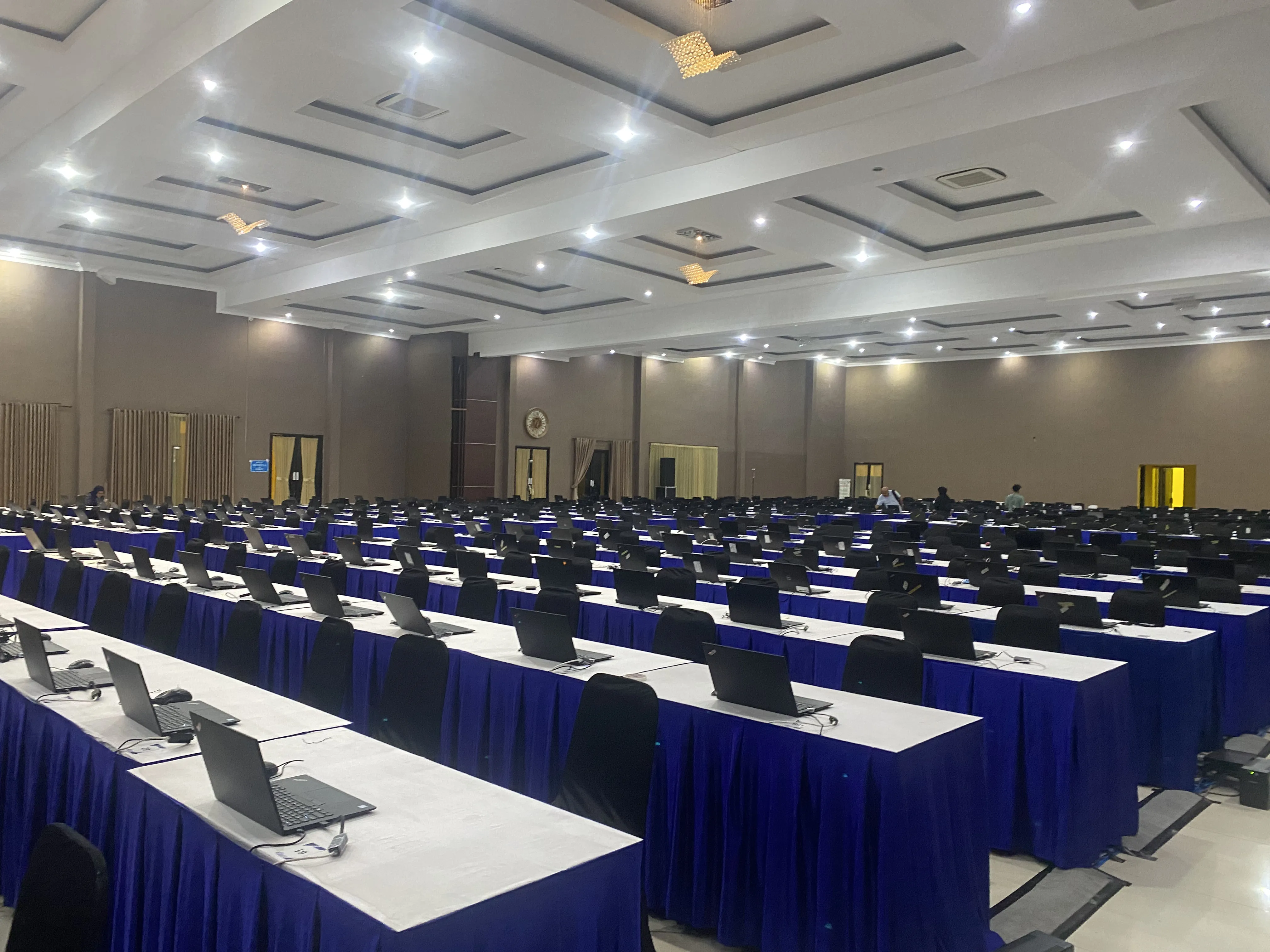 Sewa Laptop Surabaya - Microland Rental